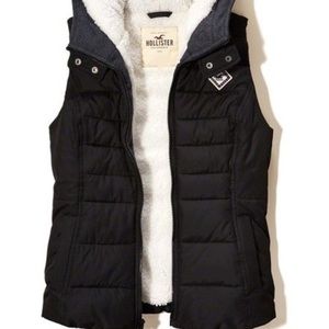 Hollister Puffer Jacket